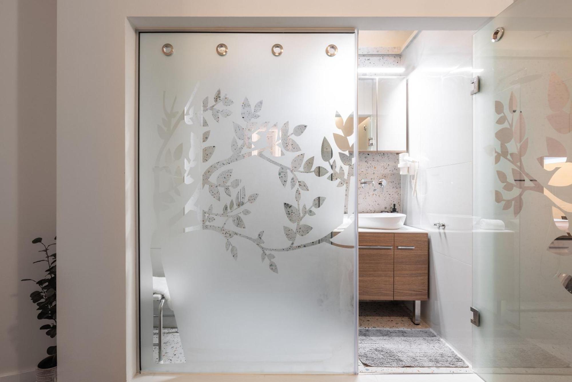 Couple-In Magical Suite With Jacuzzi Tessalónica Exterior foto